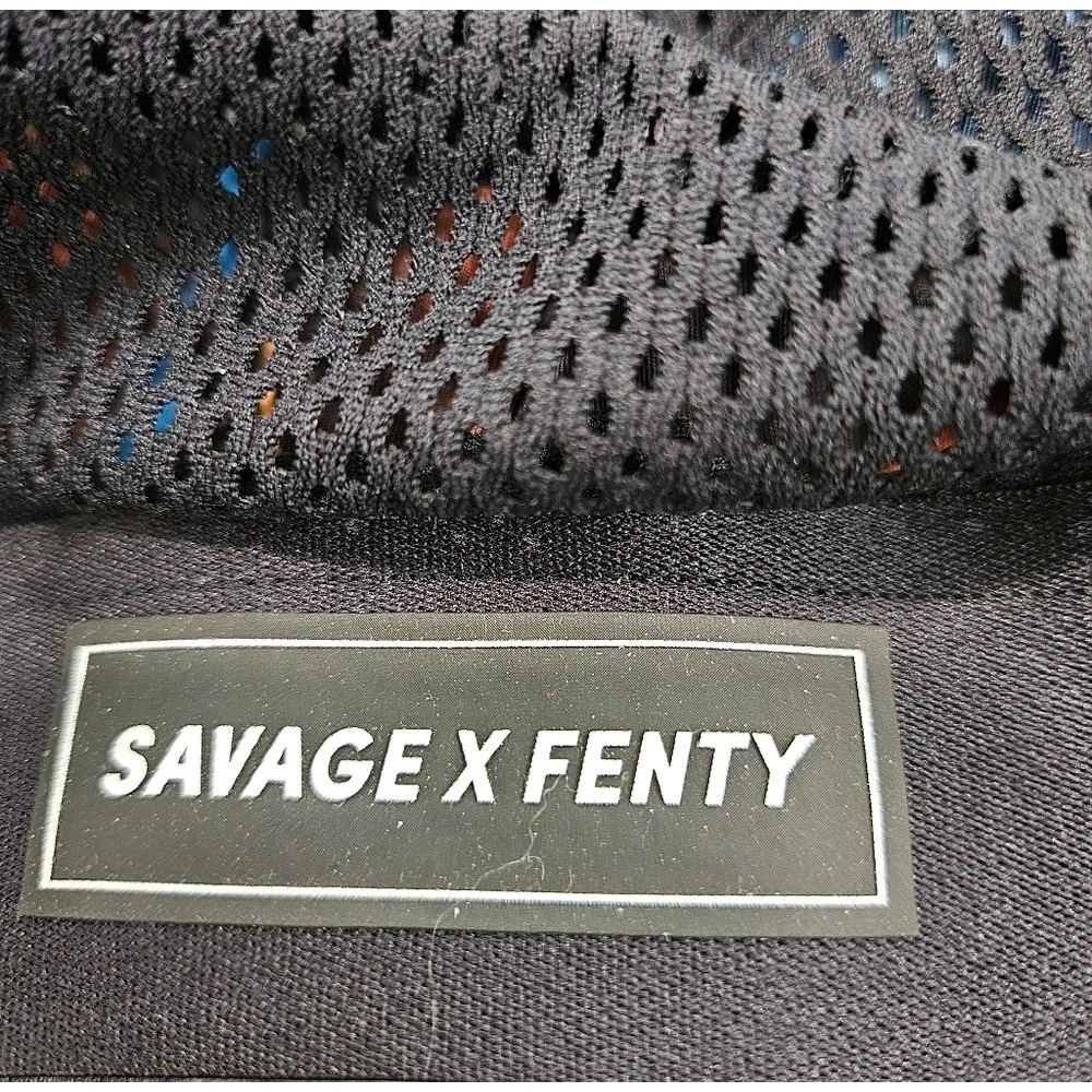 Savage X Fenty Womens Black Mesh Layered Pinup Sports Bra 2X Racerback